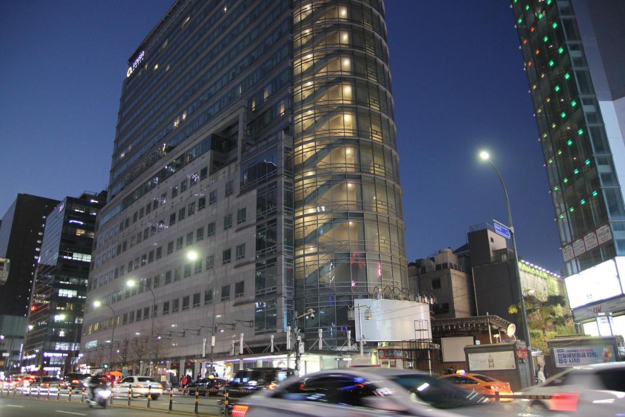 Hotel Mohenic Myeongdong 3*